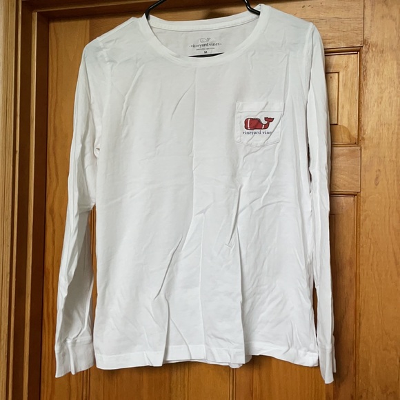 🐳 🏈 Vineyard Vines Long Sleeve Shirt 🏈🐳 - Picture 2 of 5